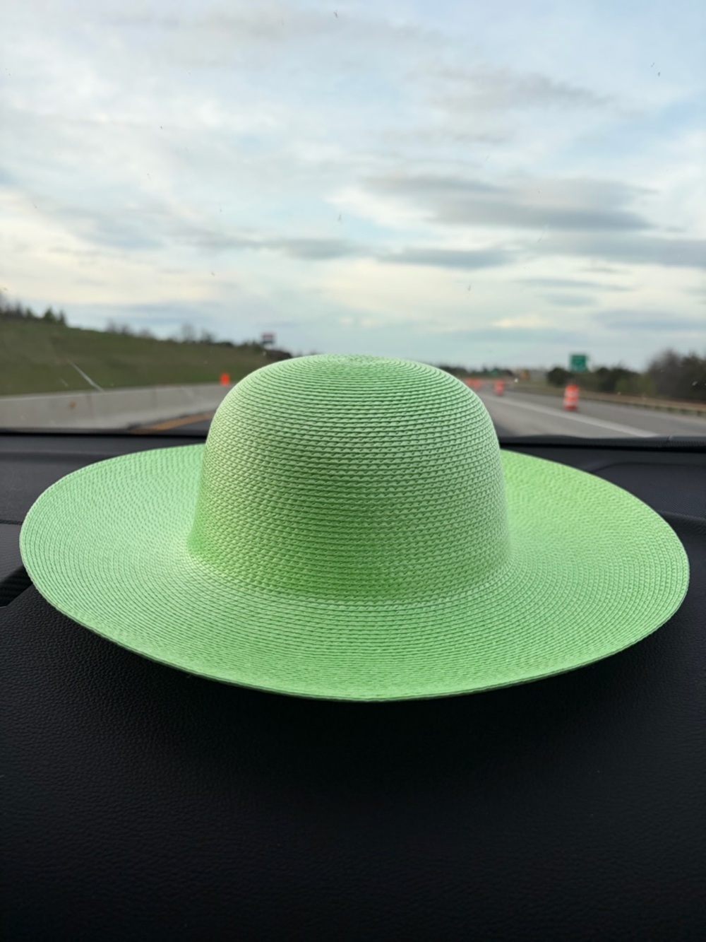 Mint Green Wide-Brim Sun Hat — Statement Color - Picture 2 of 3